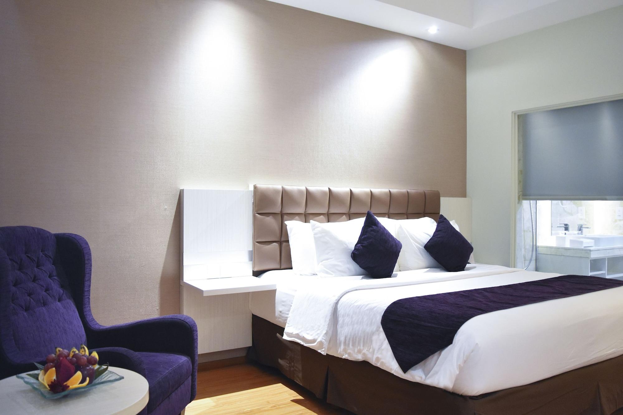 Platinum Hotel & Convention Hall Balikpapan Buitenkant foto