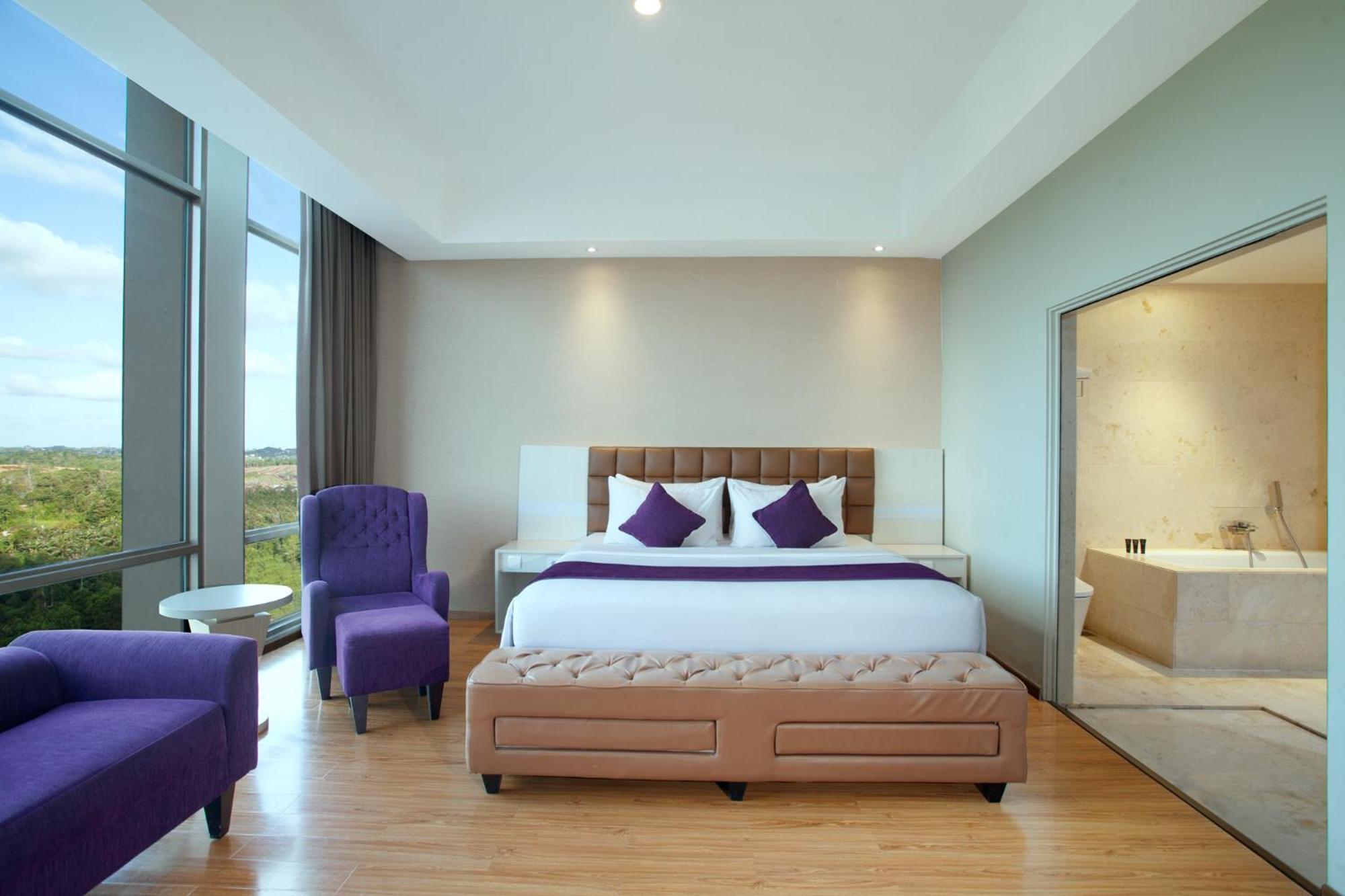 Platinum Hotel & Convention Hall Balikpapan Buitenkant foto